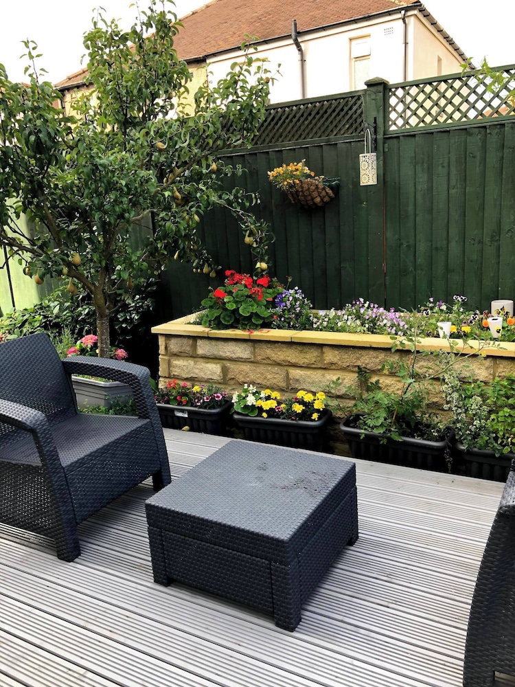 Private Flat in Wrose, Shipley, Bradford