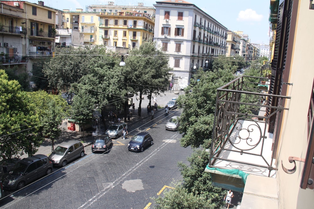 B&B Le Porte di Napoli