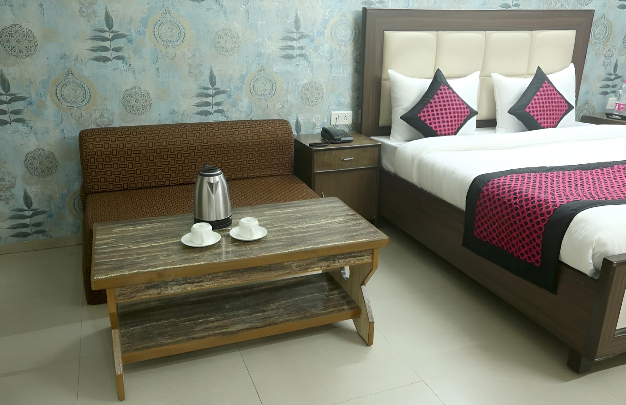 Airport Hotel Mayank Residency