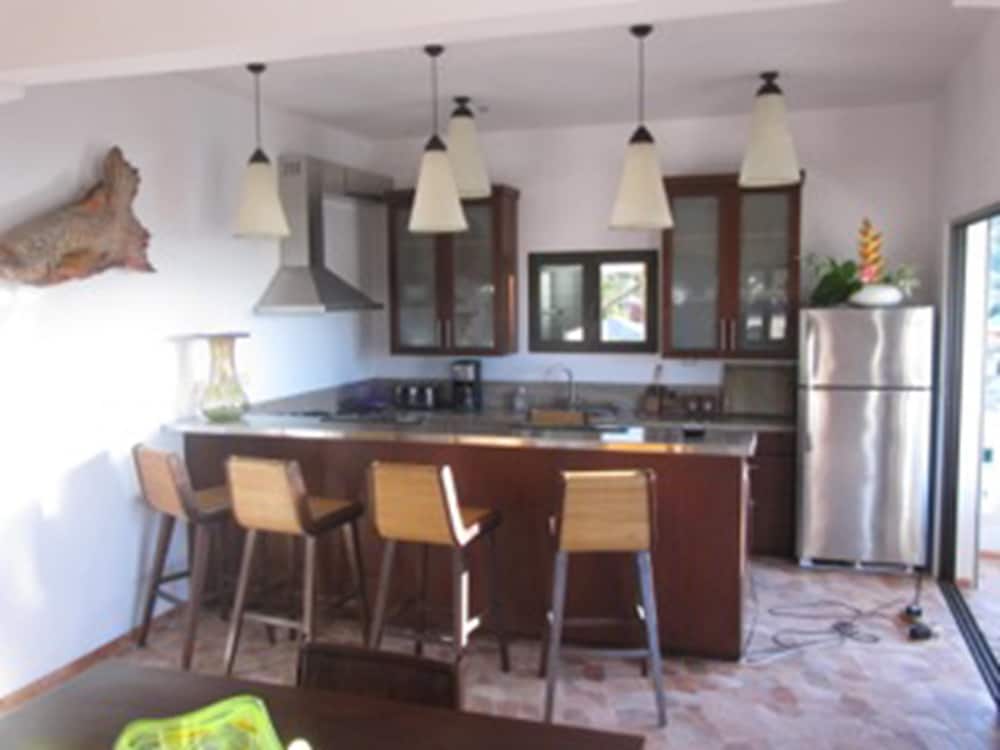 De Luxe Duplex - Image 3