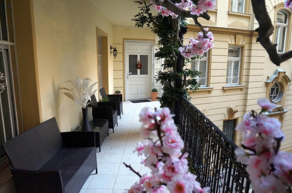 Elegancia Residence Budapest