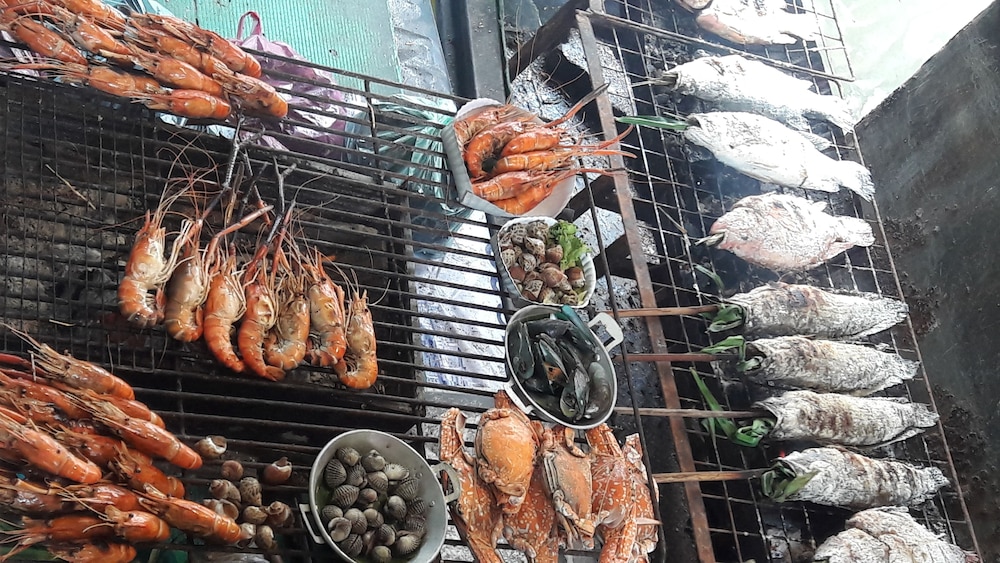 One Bangkok Hostel @Love District