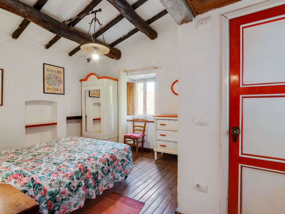 Idyllic Retreat With Shared Pool view 5