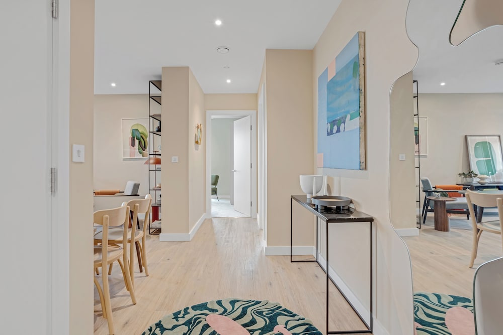 Riverstone Heights