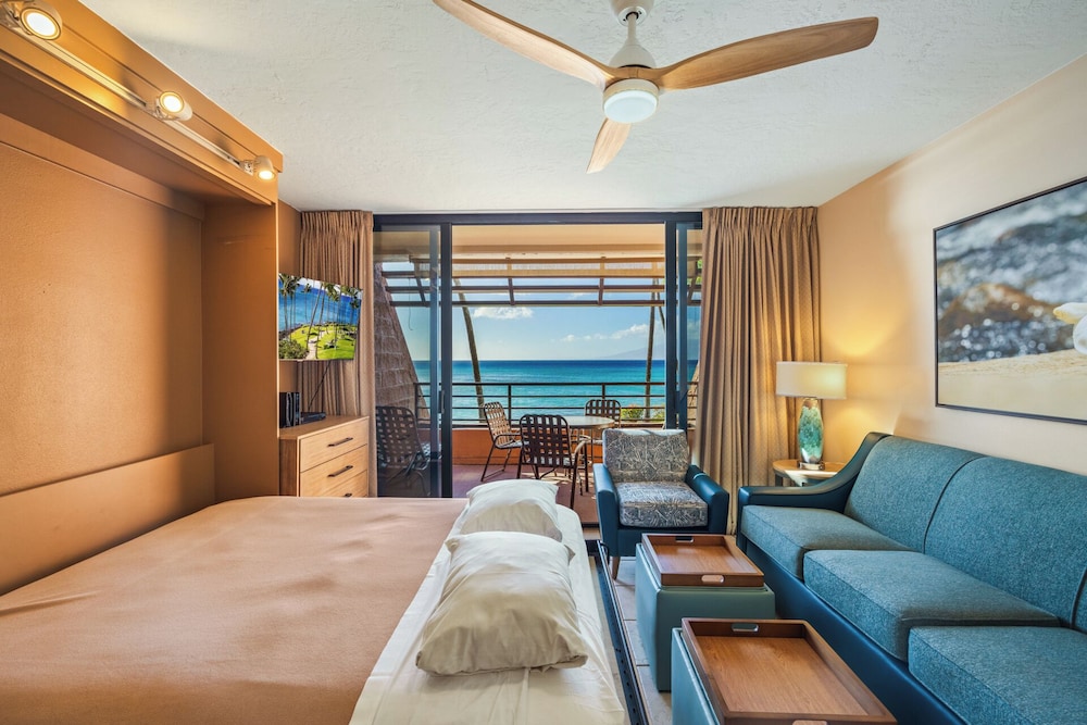 Kuleana Club - 710