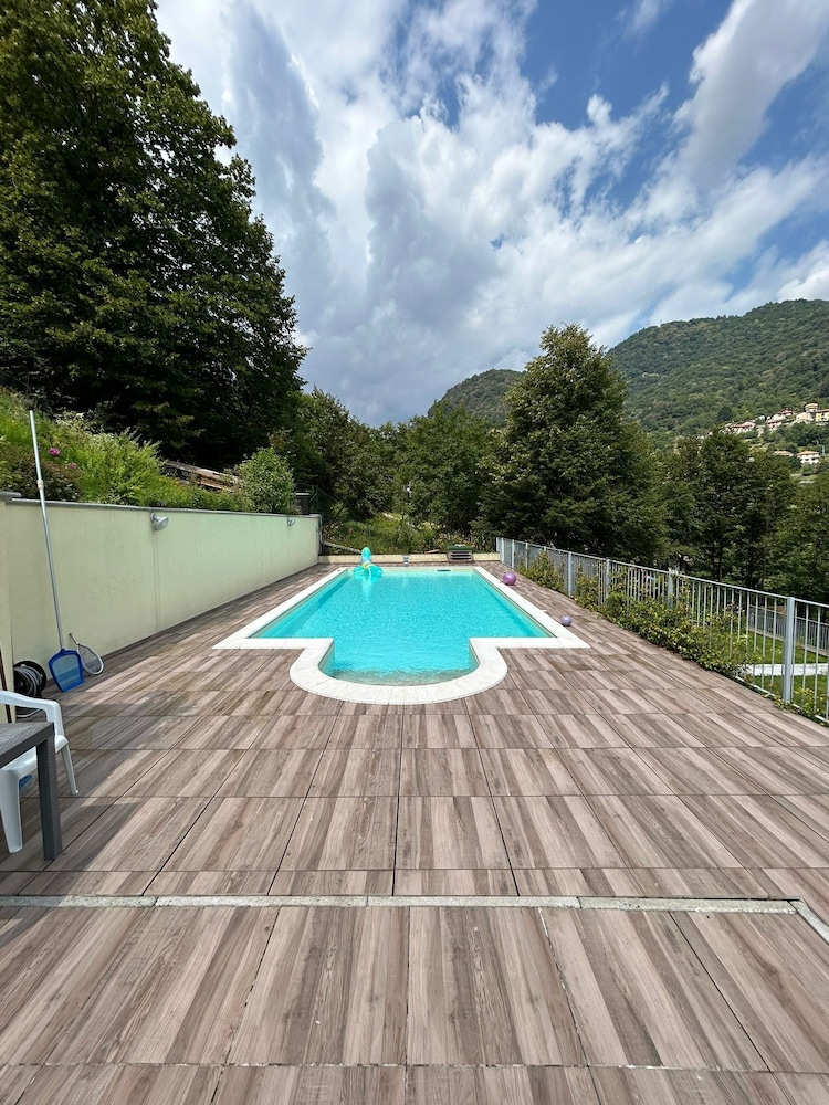 We Lake Como by Rent all Como
