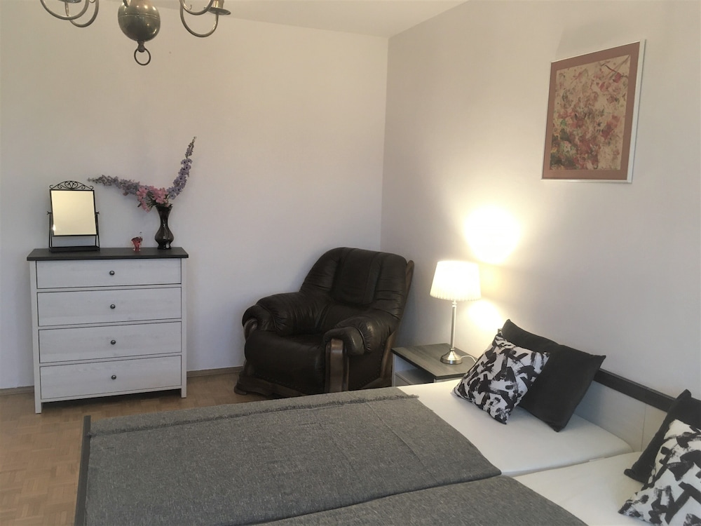 P&O Apartments Wilanow 1 view 5