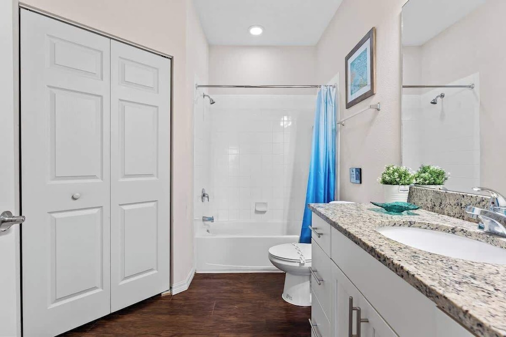 Cozy 4BR Retreat Near Orlando Attractions