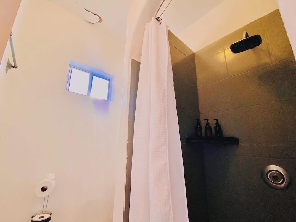 Perro Surfero Hotel Boutique - Todos Santos, BCS