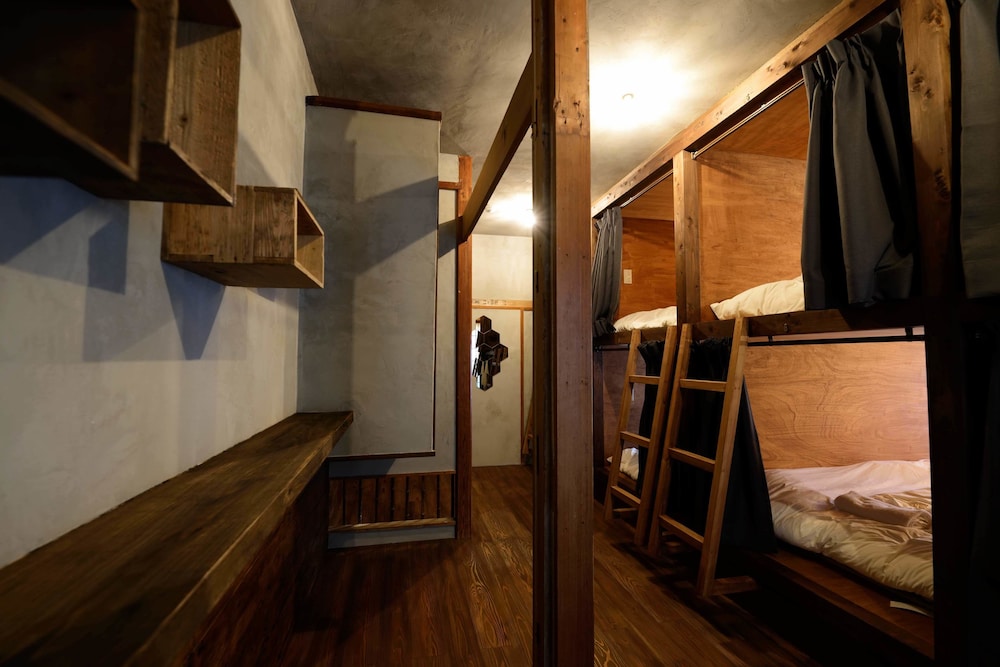 Irori Guesthouse Tenmaku - Hostel