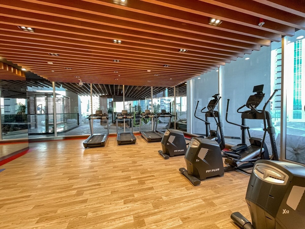 Awesome Studio Apartment With Burj Khalifa View at Business Bay
