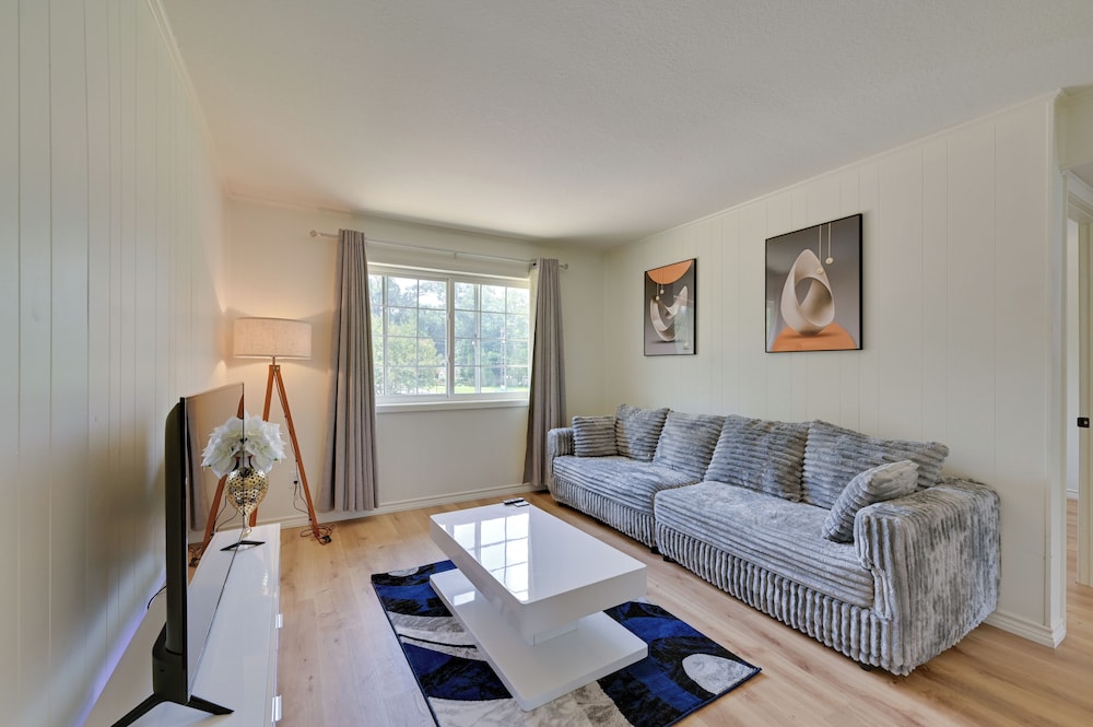 Nacogdoches Condo Half-mi to Sfa: Pets Welcome