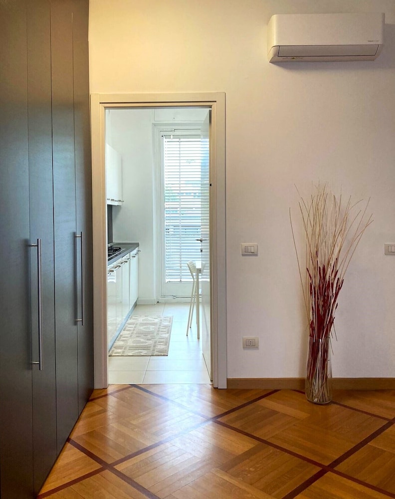 Ponale 52 bright studio