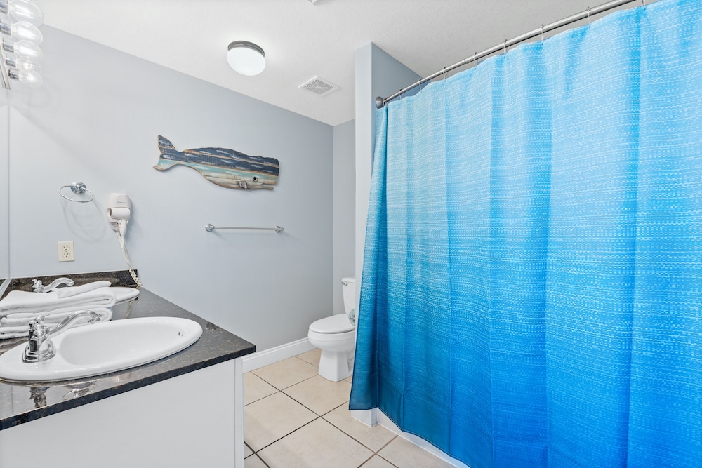 Calypso Beach Resort by Panhandle Getaways