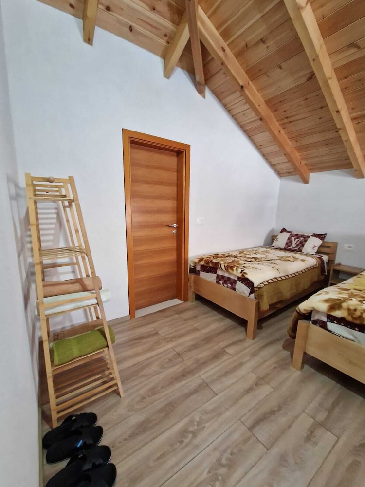 Guest House Korabi