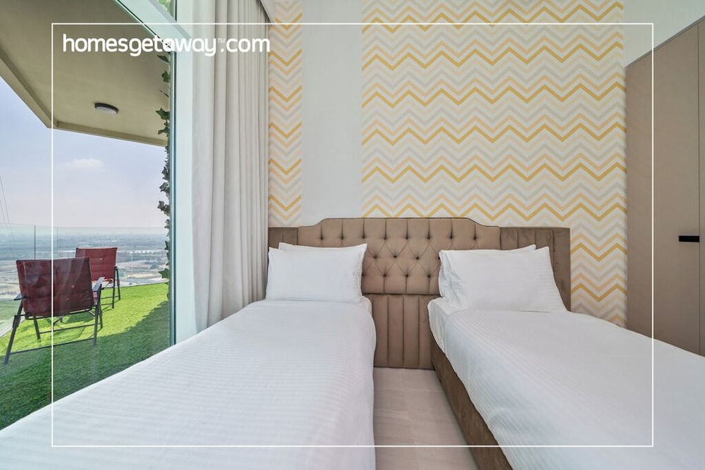 Iconic 2BR Missoni Unit Canal Views