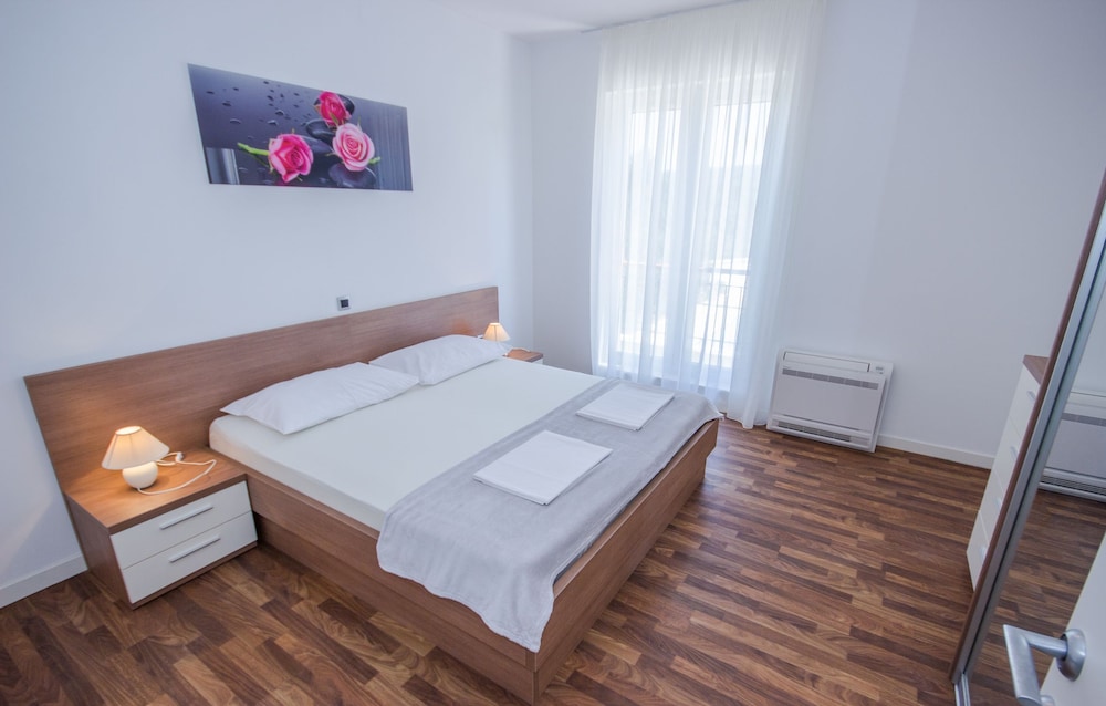 Villa Rose