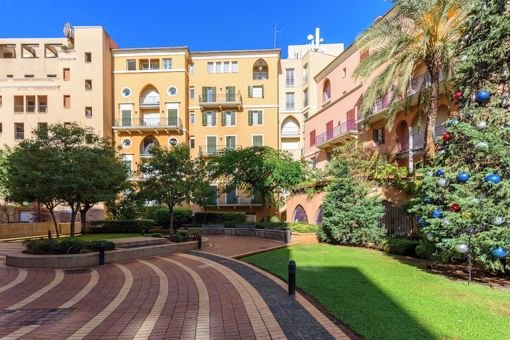 Mundo - 2 BR Apartment at Saifi Village
