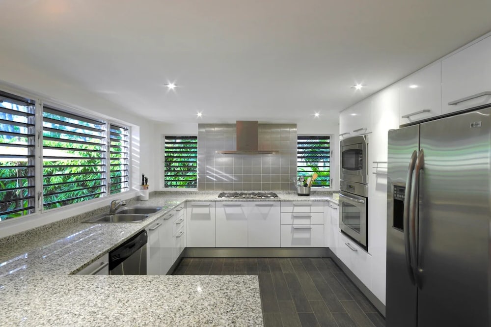 Church Point 2 by Blue Sky Luxury view 2