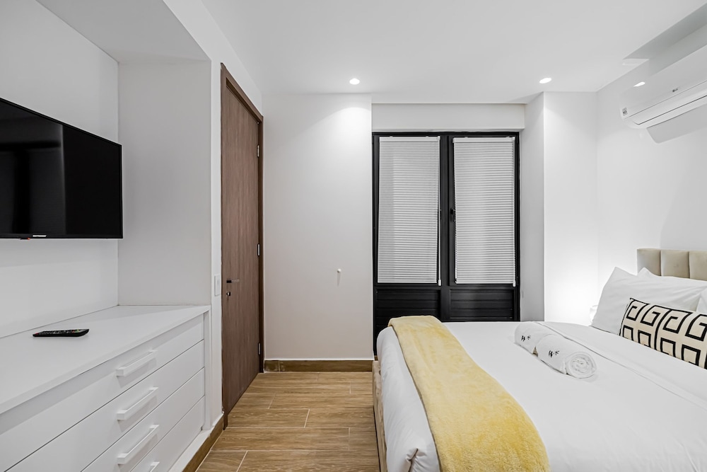 w Majestic 2BR w Modern Deco in Casco Viejo