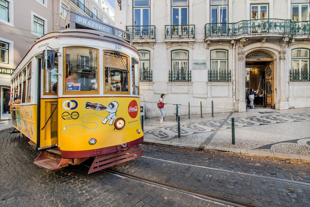 Central Apartment at Chiado