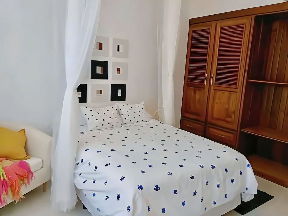 Dduplex Near the Beach - Airport Transfer view 5