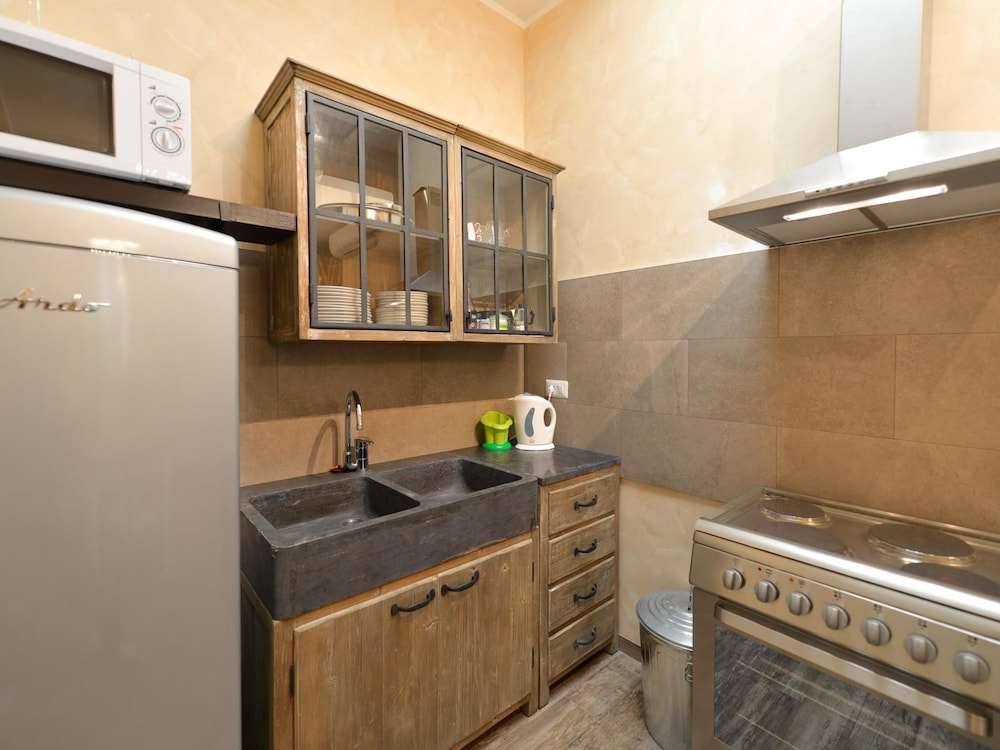 Bacall Apartment