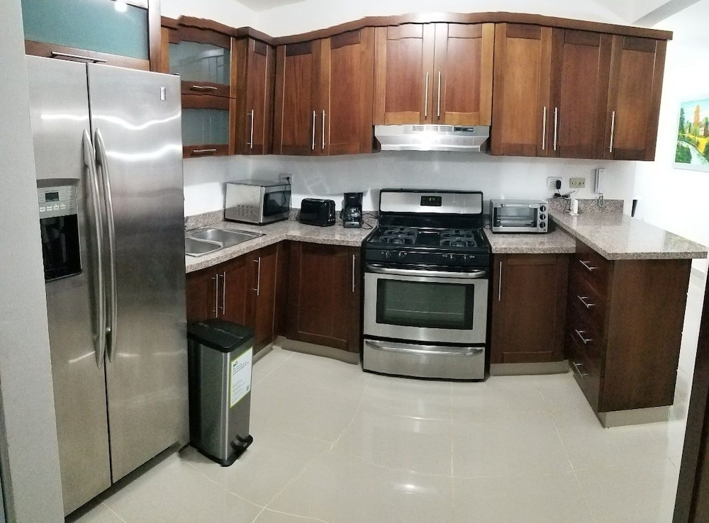 New Wonderful Apart With Pool