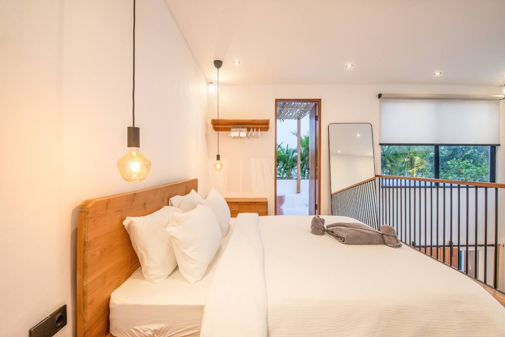 ULU Folie 1BR Loft in Pecatu