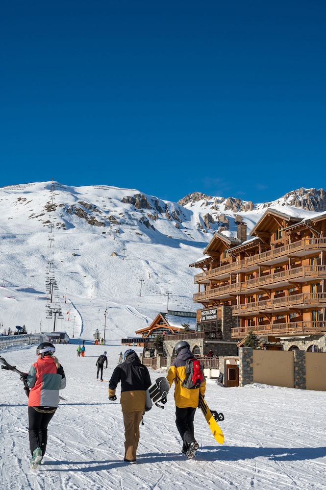 Tignes Vacations - Hotel Le Levanna by Les Etincelles - Property Image 2