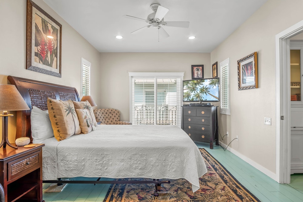 The Hideaway by Silver Sands Vacation Rentals view 5