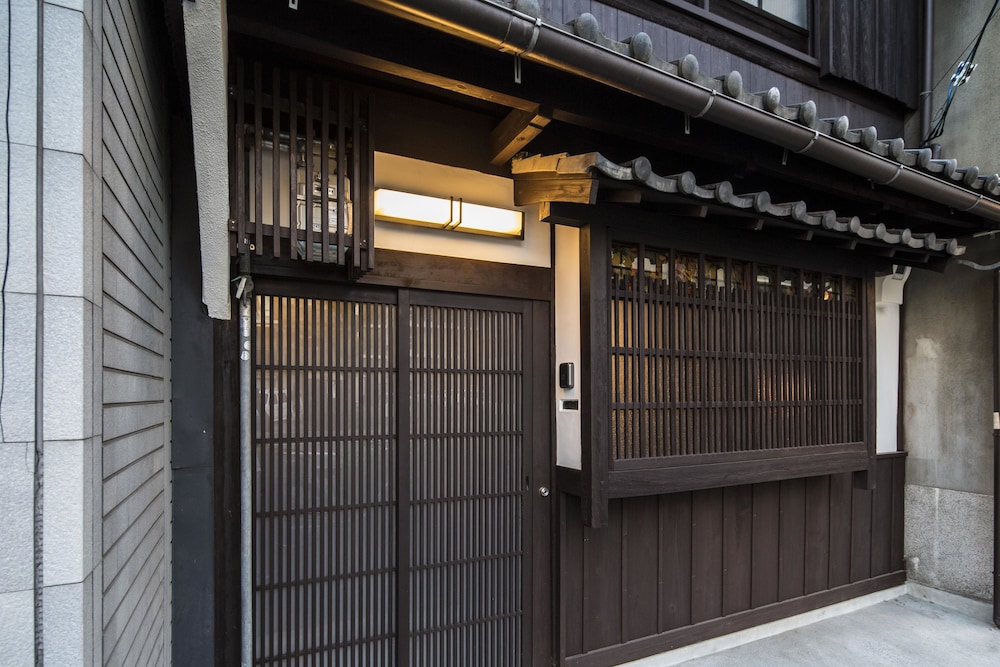 Kyo Machiya Hachijo