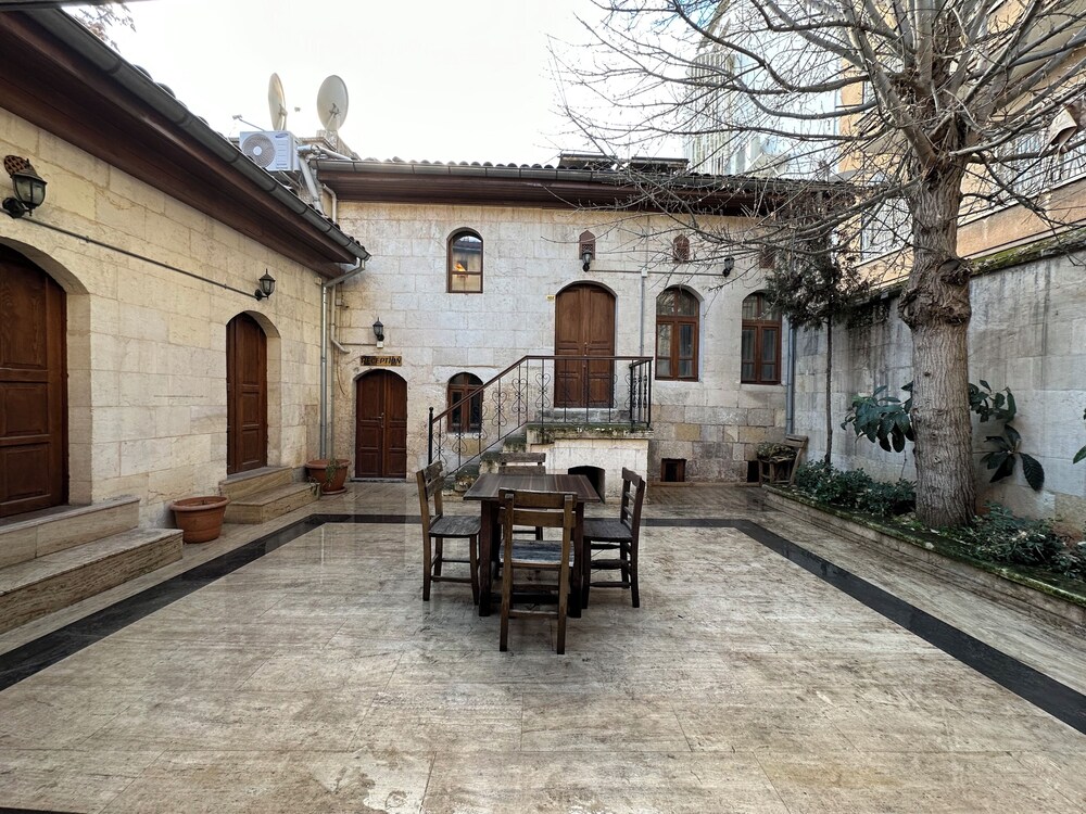 Elif Hanım Konağı
