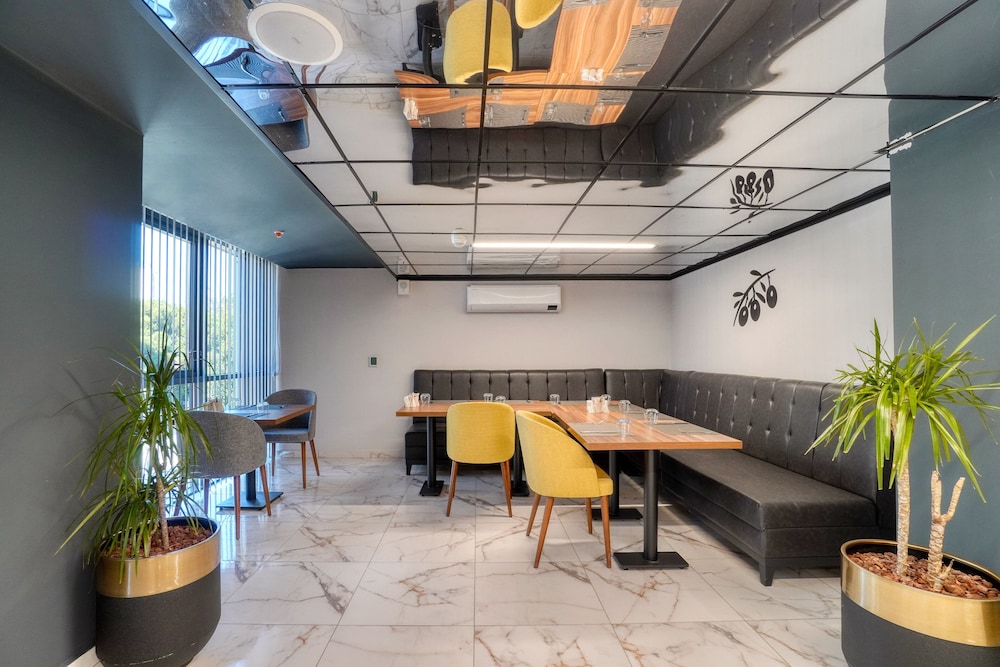 IBOS OTELLERİ İZMİR - Image 73