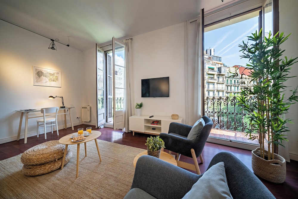 Habitat Apartments Barcelona Balconies