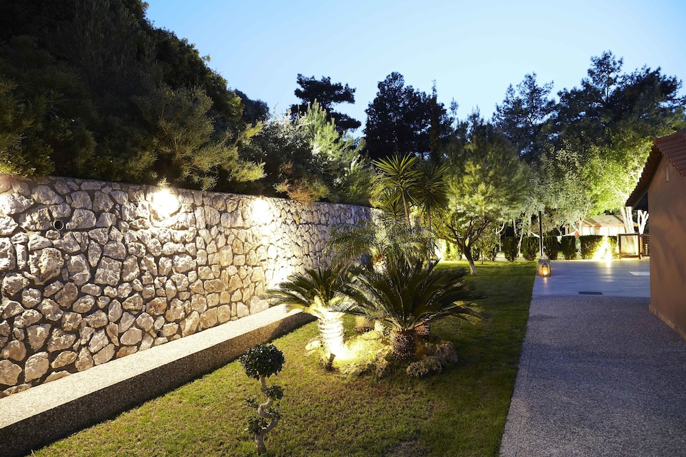 Unique Villa La Vie Est Belle