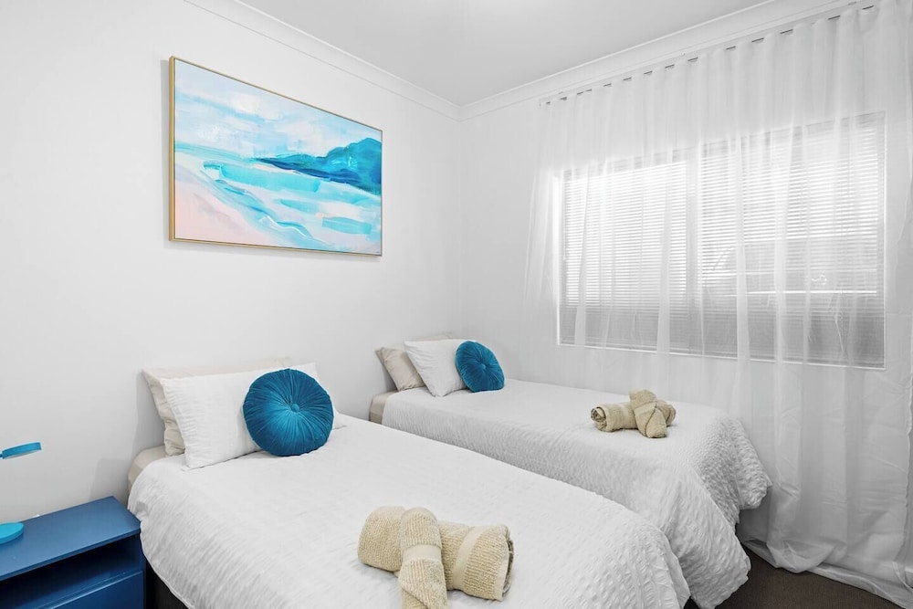 Best Location Armadale Sleeps 6