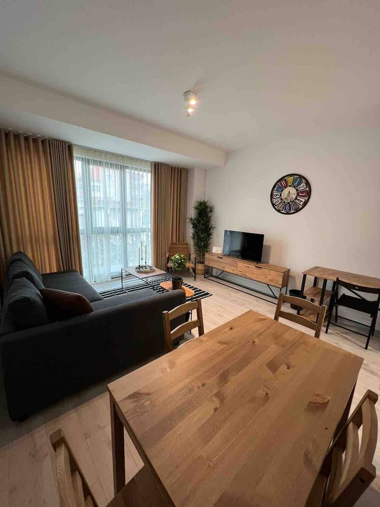 Cozy 11 Unit For Rent In The European Side