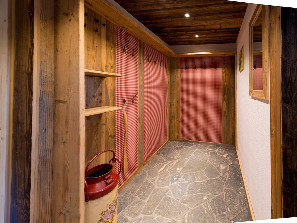 Chalet in St. Martin With Sauna & Mountain Views