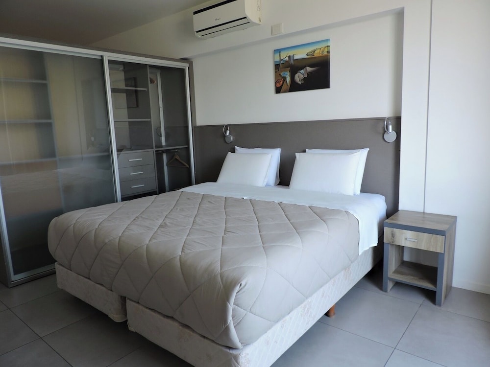 Rivadavia Apartments