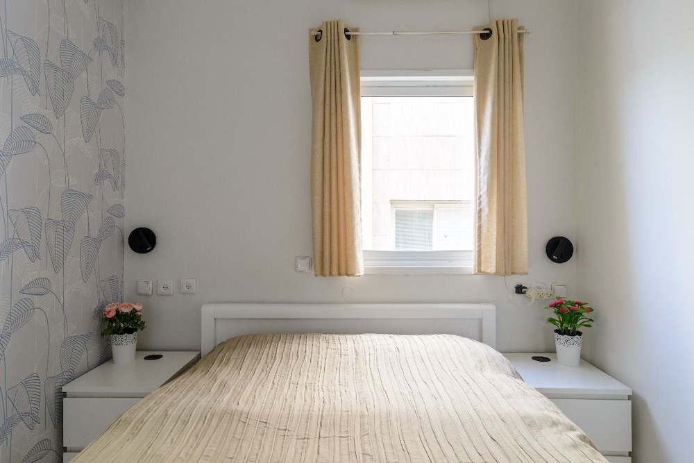 Sea Suites Apartments