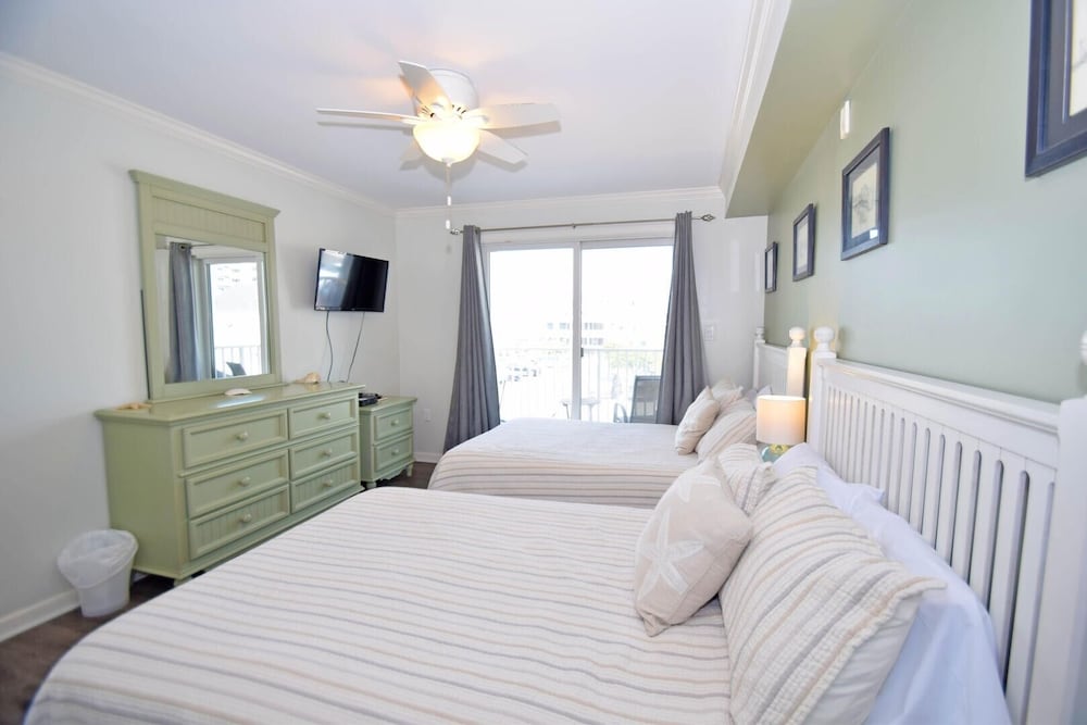 Bel Mare 101 3 Bedroom Condo