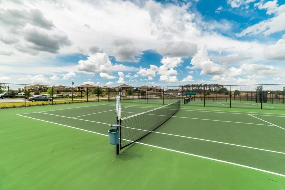Champions Gate 6BR Villa Pool Spa Retreat