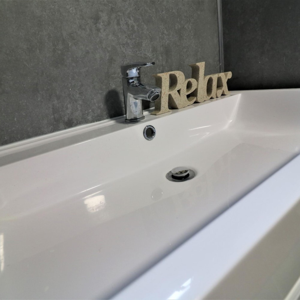 Carnoustie House - East Kilbride