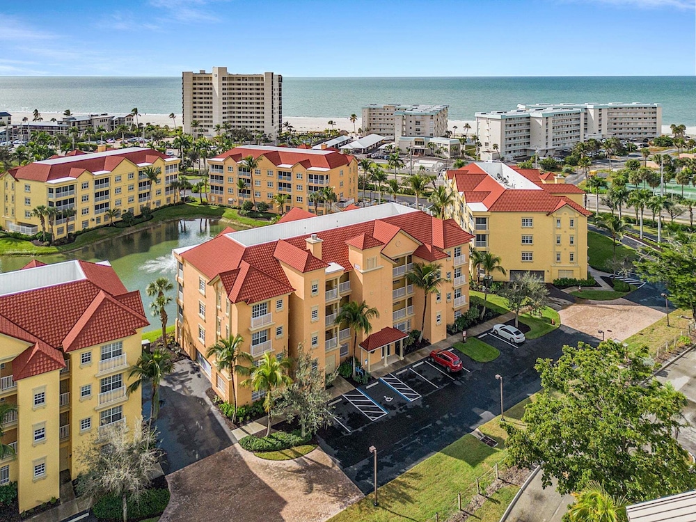 Bella Lago 444 ~ Beautifully Updated Condo Just Across The Street From The Beach! 3 Bedroom Condo by RedAwning