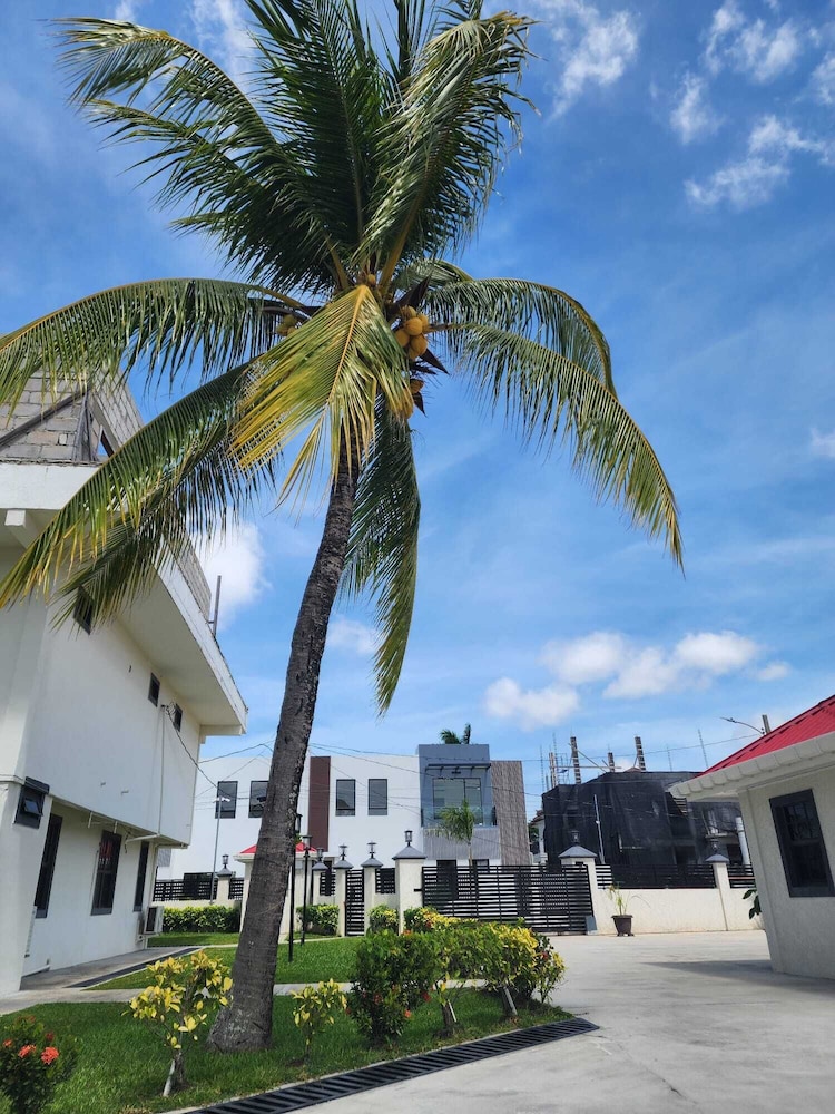 Ideal Executive Suites