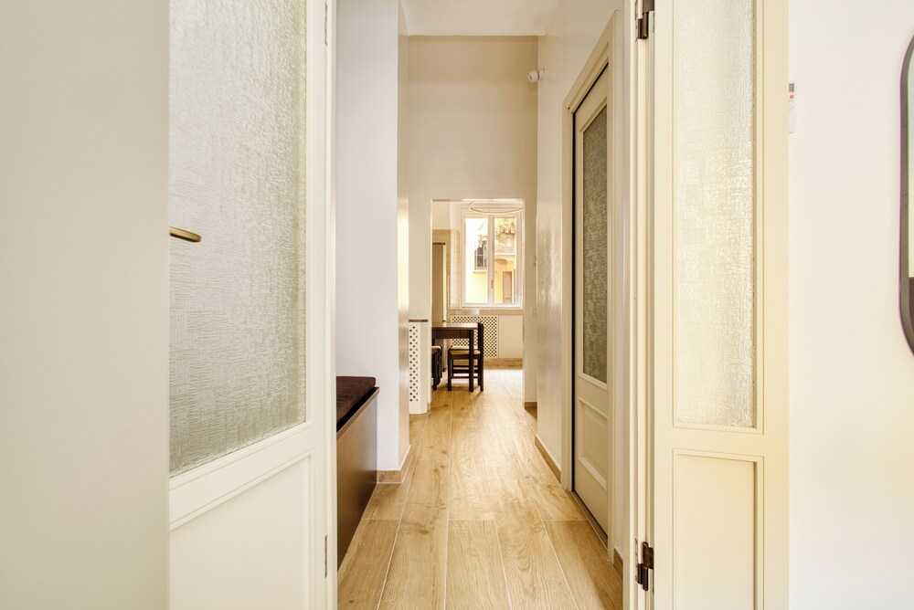 Modern flat near the Centre of Milan