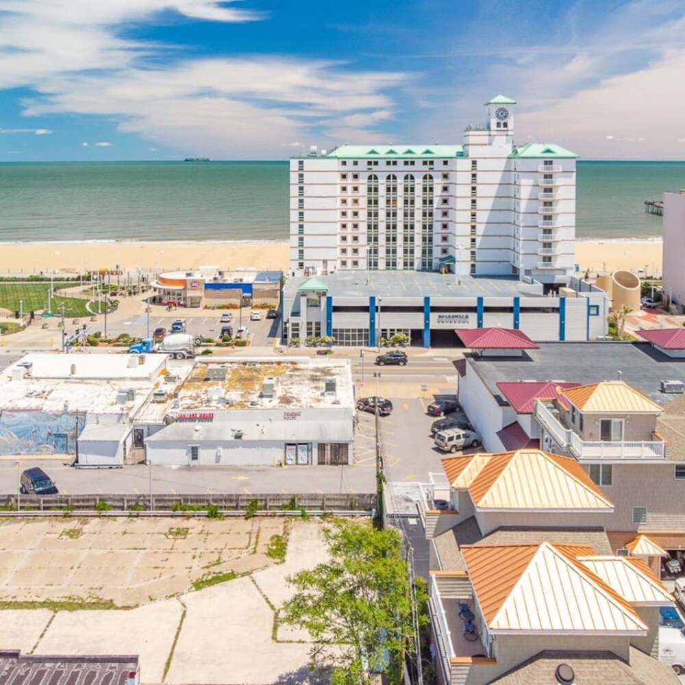 Coastal Destiny - Ocean View Balcony Elevator