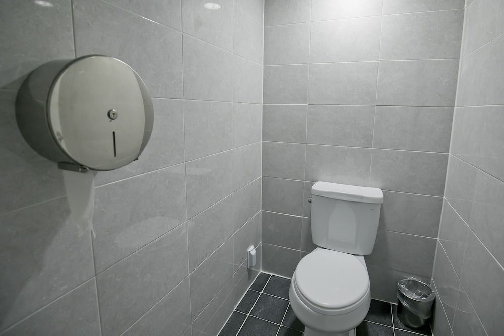 Philstay Myeongdong Station - Hostel