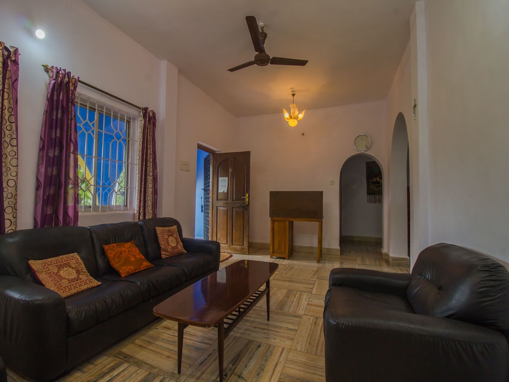 OYO 16923 Home Graceful Studio Miramar